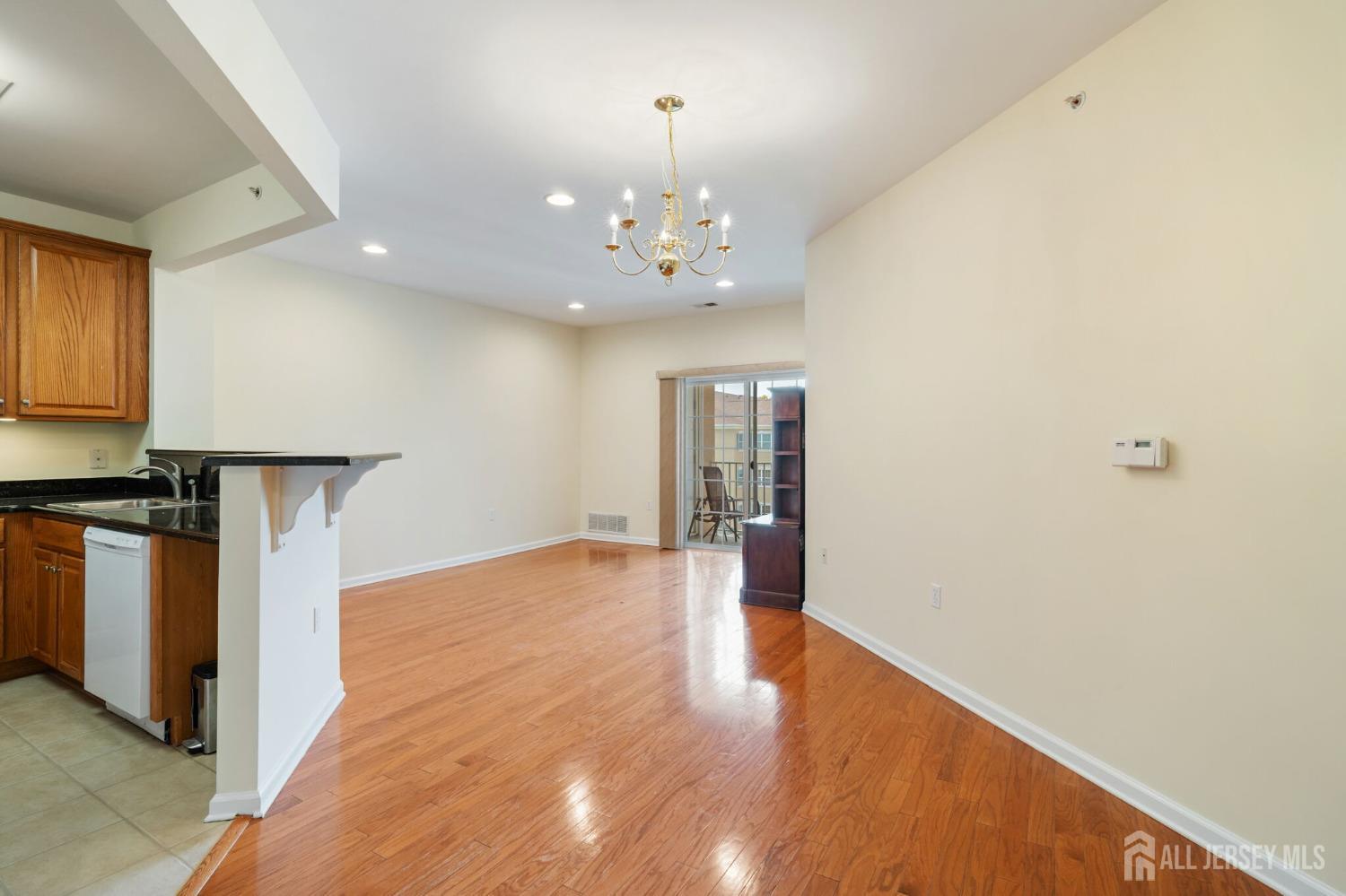 540 Cranbury Road #407, East Brunswick, New Jersey image 8