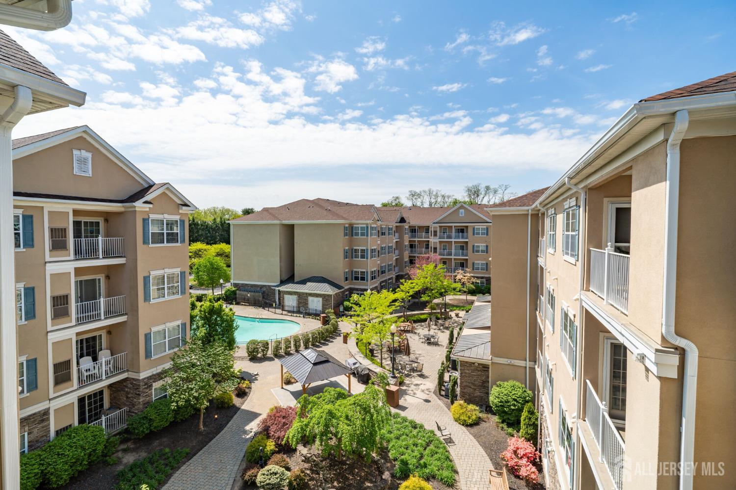 540 Cranbury Road #407, East Brunswick, New Jersey image 6