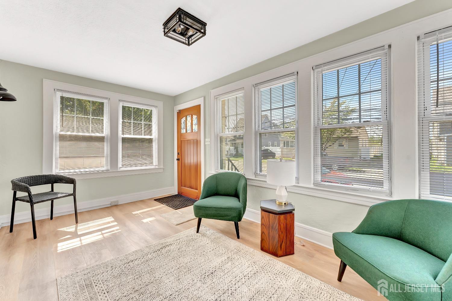 17 Milos Way, Port Reading, New Jersey image 4
