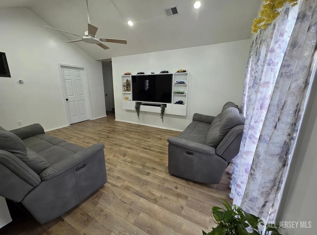 1702 Cypress Lane