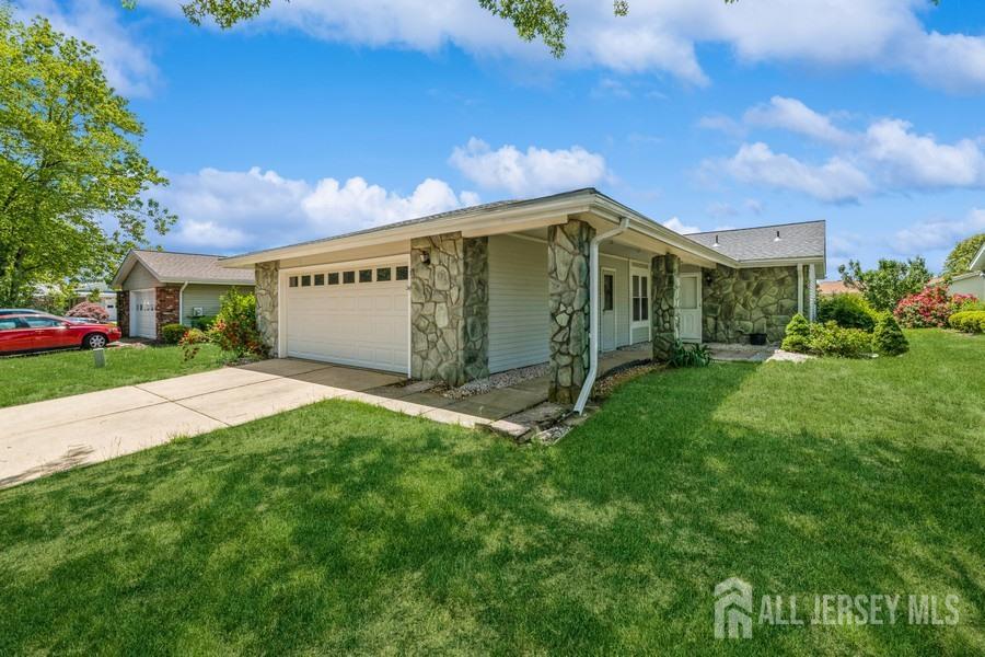305-A Flanders Road, Monroe Township, New Jersey image 1