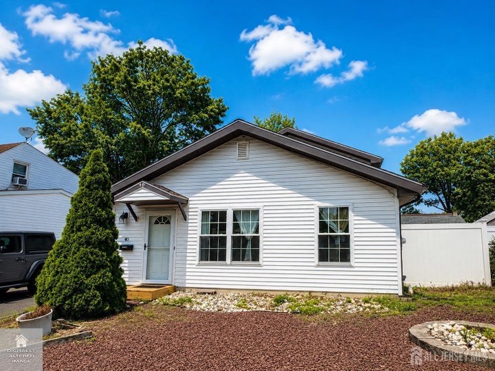 Photo 1 of 15 — 40 Compton Avenue, Hazlet, NJ 07734