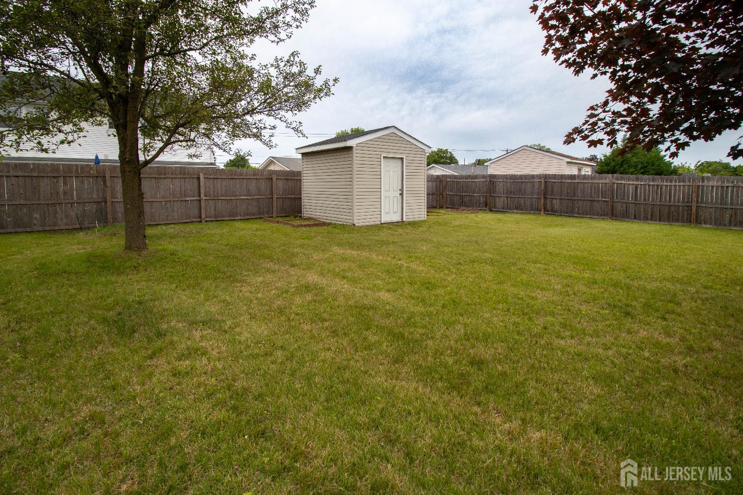 11 Drexel Terrace, Monroe Township, New Jersey image 29