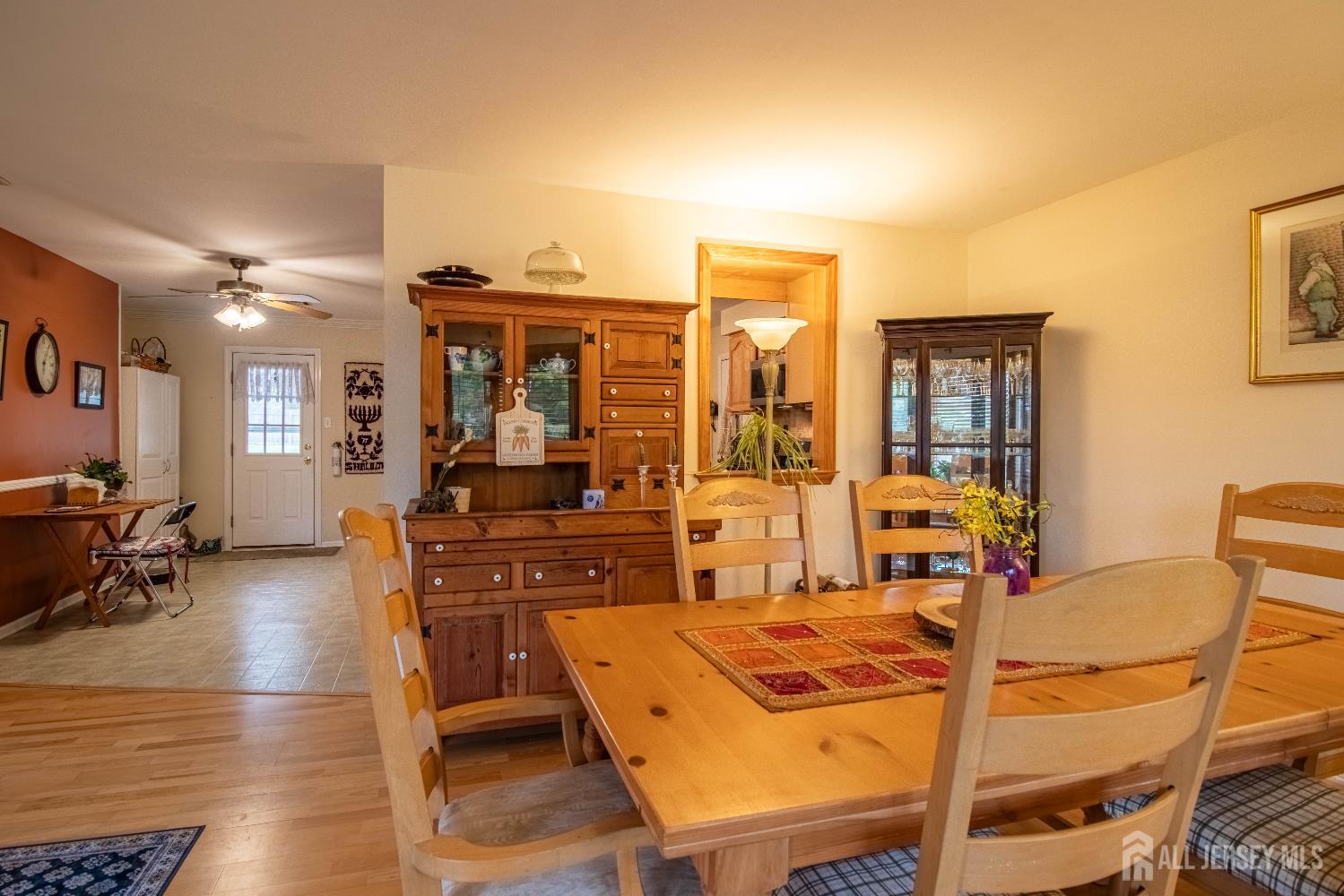 11 Drexel Terrace, Monroe Township, New Jersey image 6