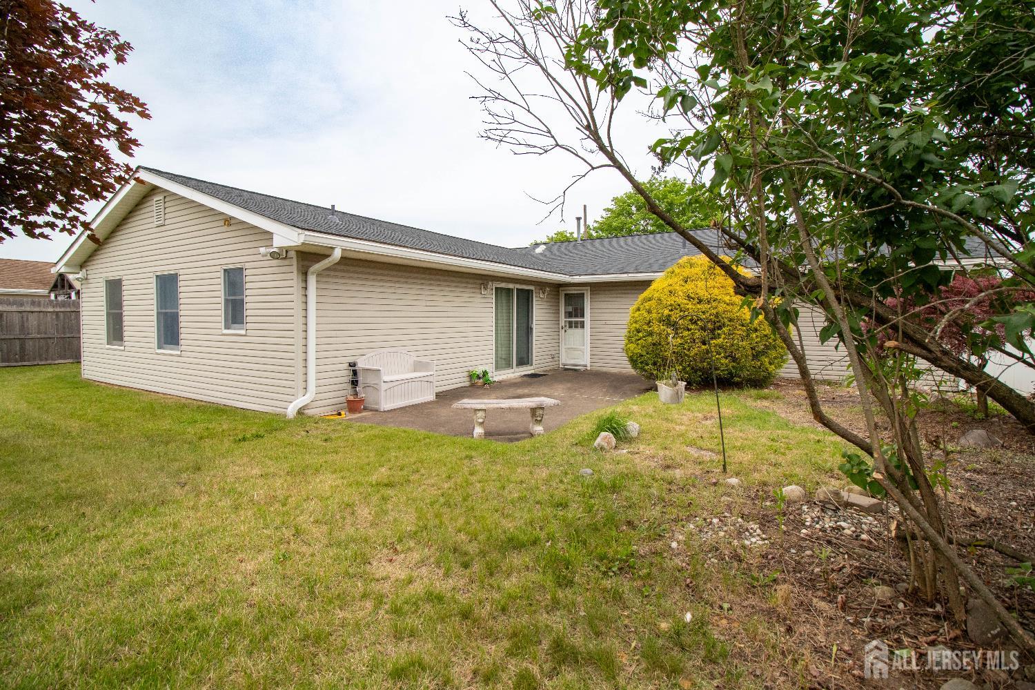 11 Drexel Terrace, Monroe Township, New Jersey image 28