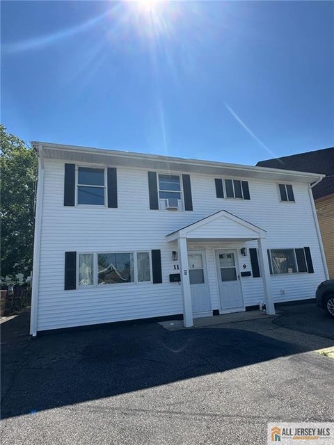 Homes For Rent - 11 Hyde Avenue<br/> Iselin, NJ 08830