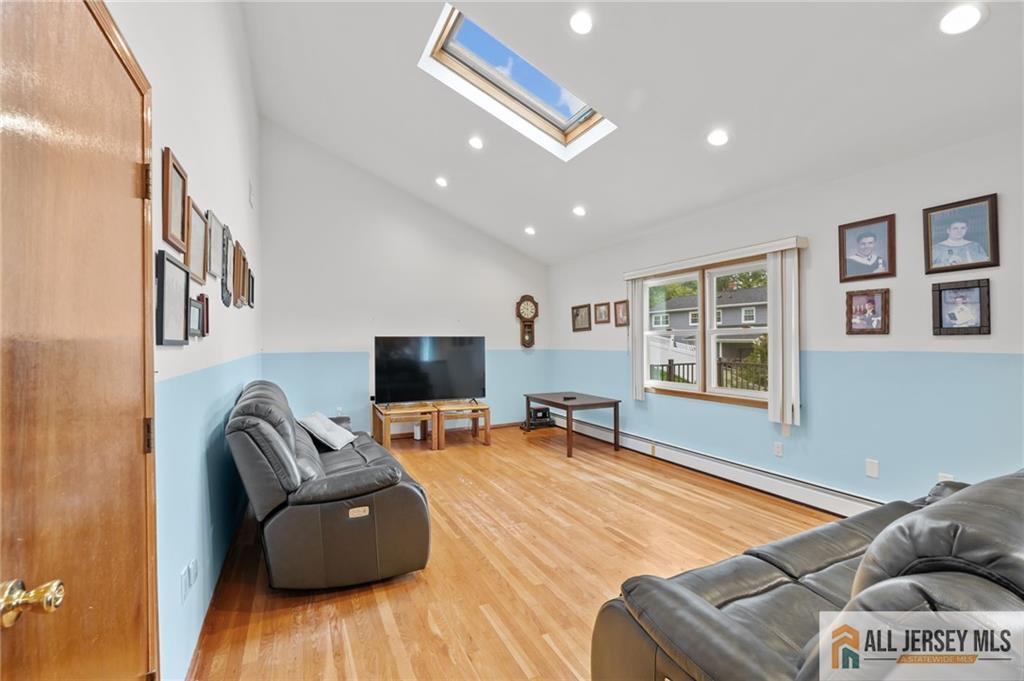 17 Grant Street, South River, New Jersey image 16