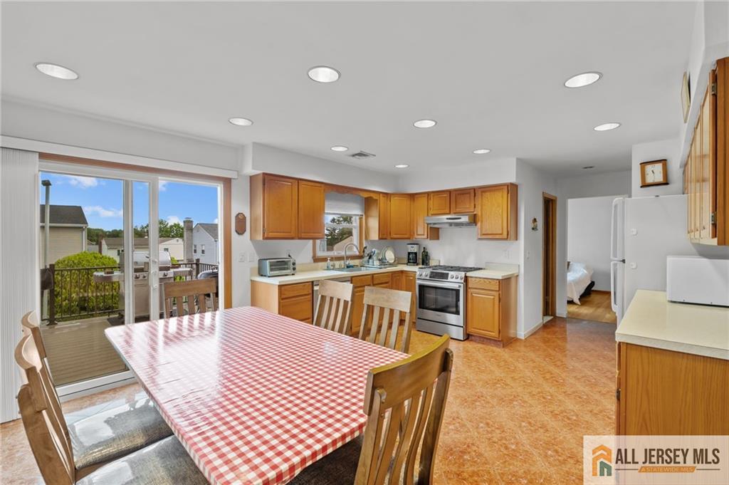 17 Grant Street, South River, New Jersey image 15