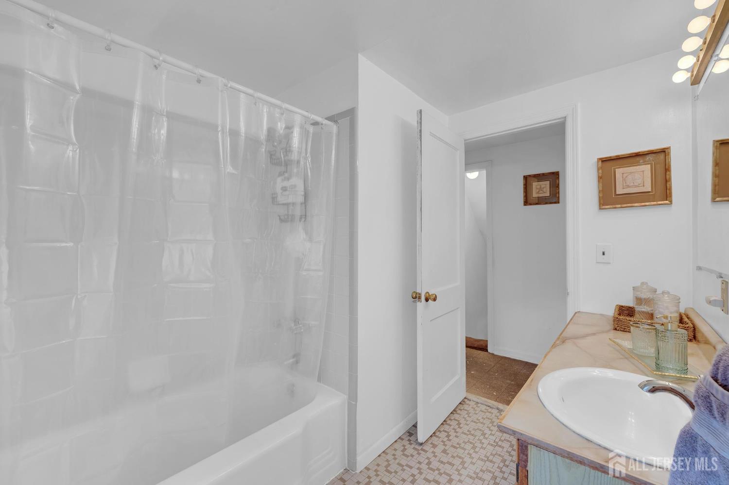 16 Kent Place, North Plainfield, New Jersey image 23