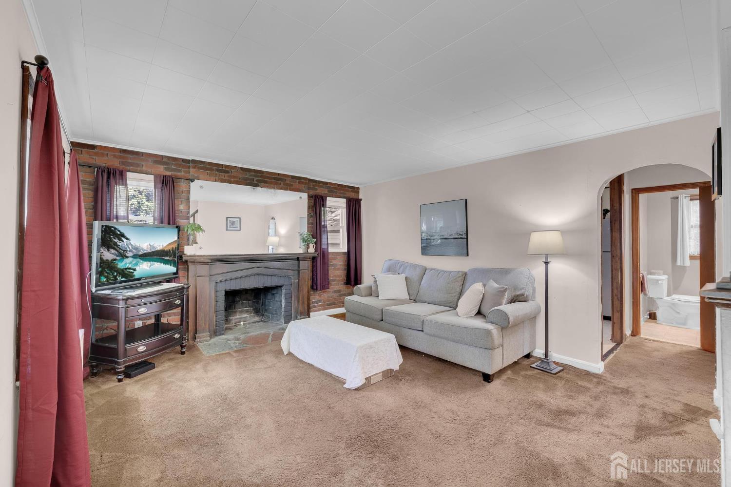 16 Kent Place, North Plainfield, New Jersey image 8