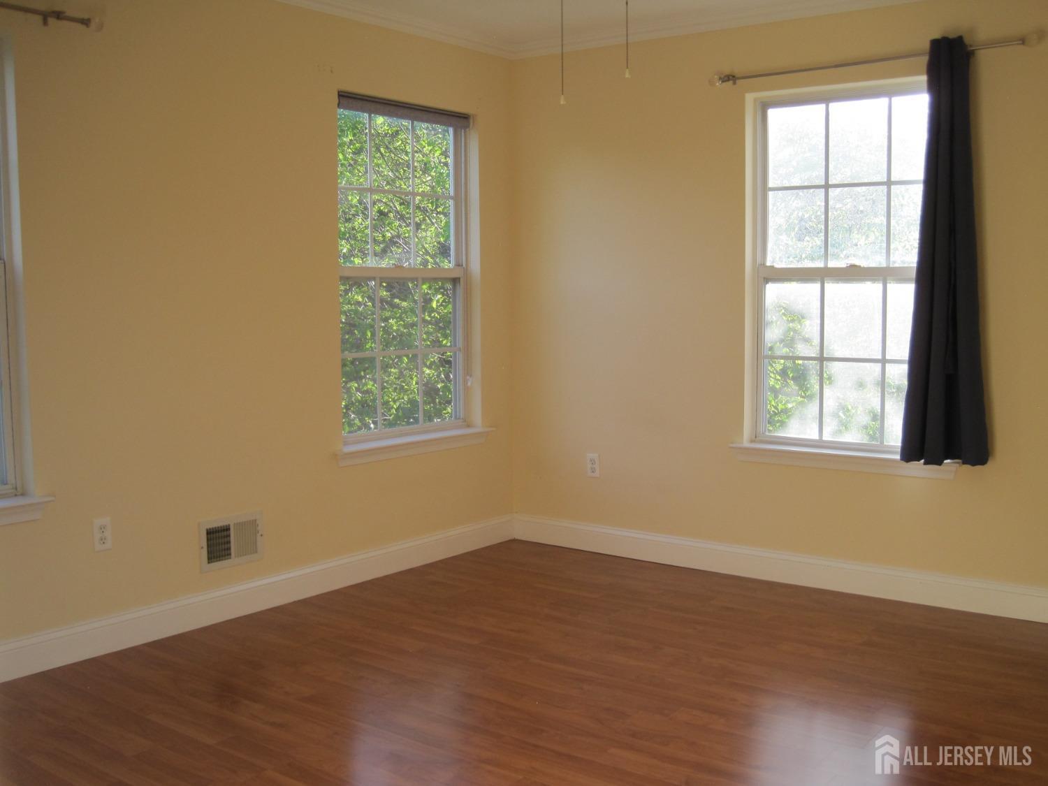 84 Amy Drive, North Brunswick, New Jersey image 15