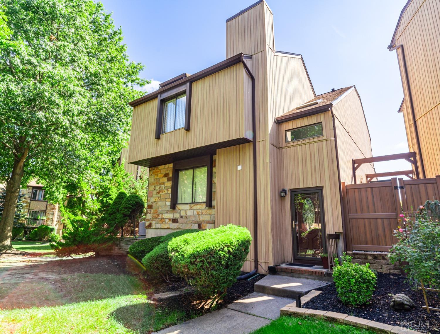 View Old Bridge, NJ 08857 townhome