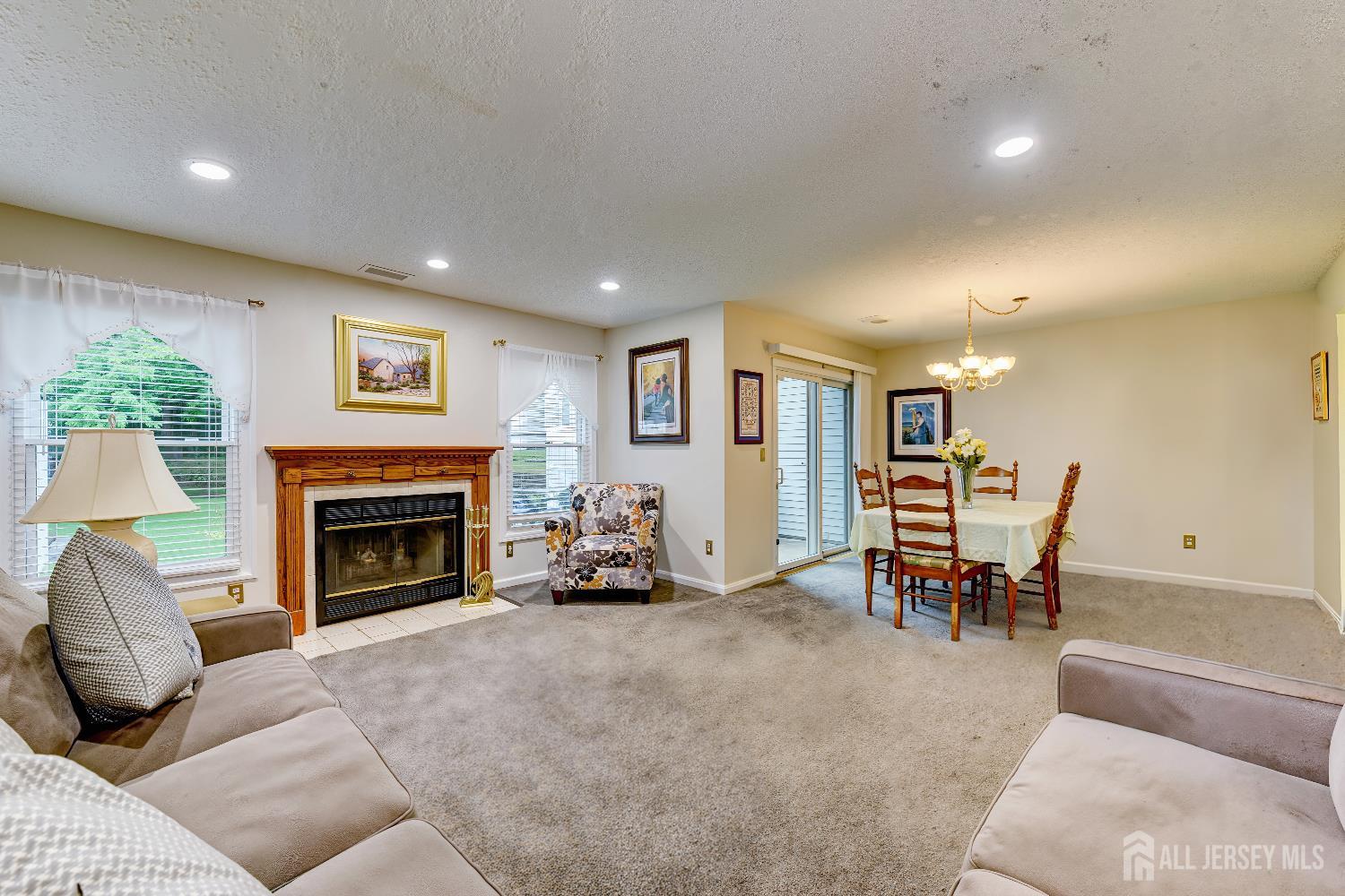 253 Rooney Court, East Brunswick, New Jersey image 3