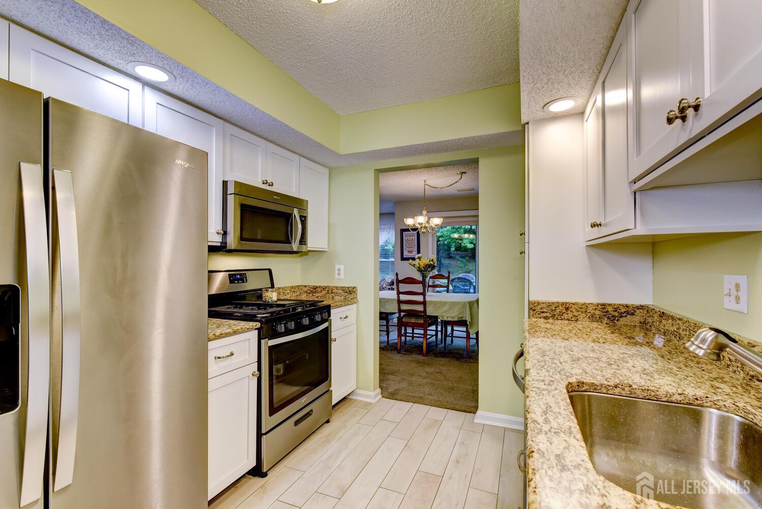 253 Rooney Court, East Brunswick, New Jersey image 11