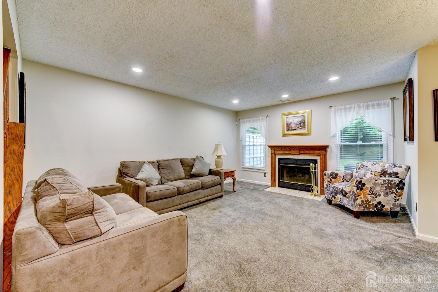 253 Rooney Court, East Brunswick, New Jersey image 5