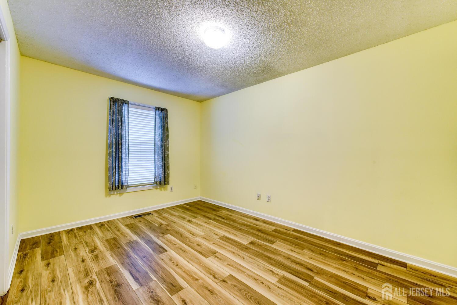 253 Rooney Court, East Brunswick, New Jersey image 26