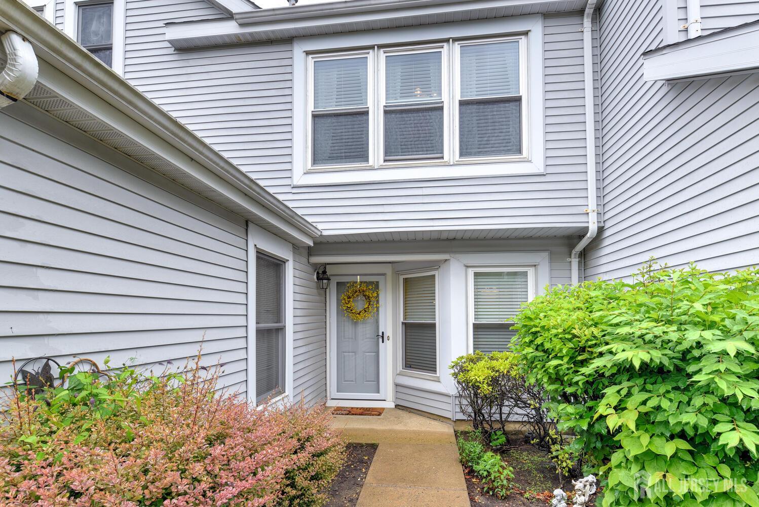 253 Rooney Court, East Brunswick, New Jersey image 2