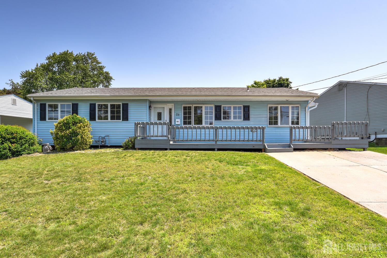 21 Princeton Road, Old Bridge, New Jersey image 1