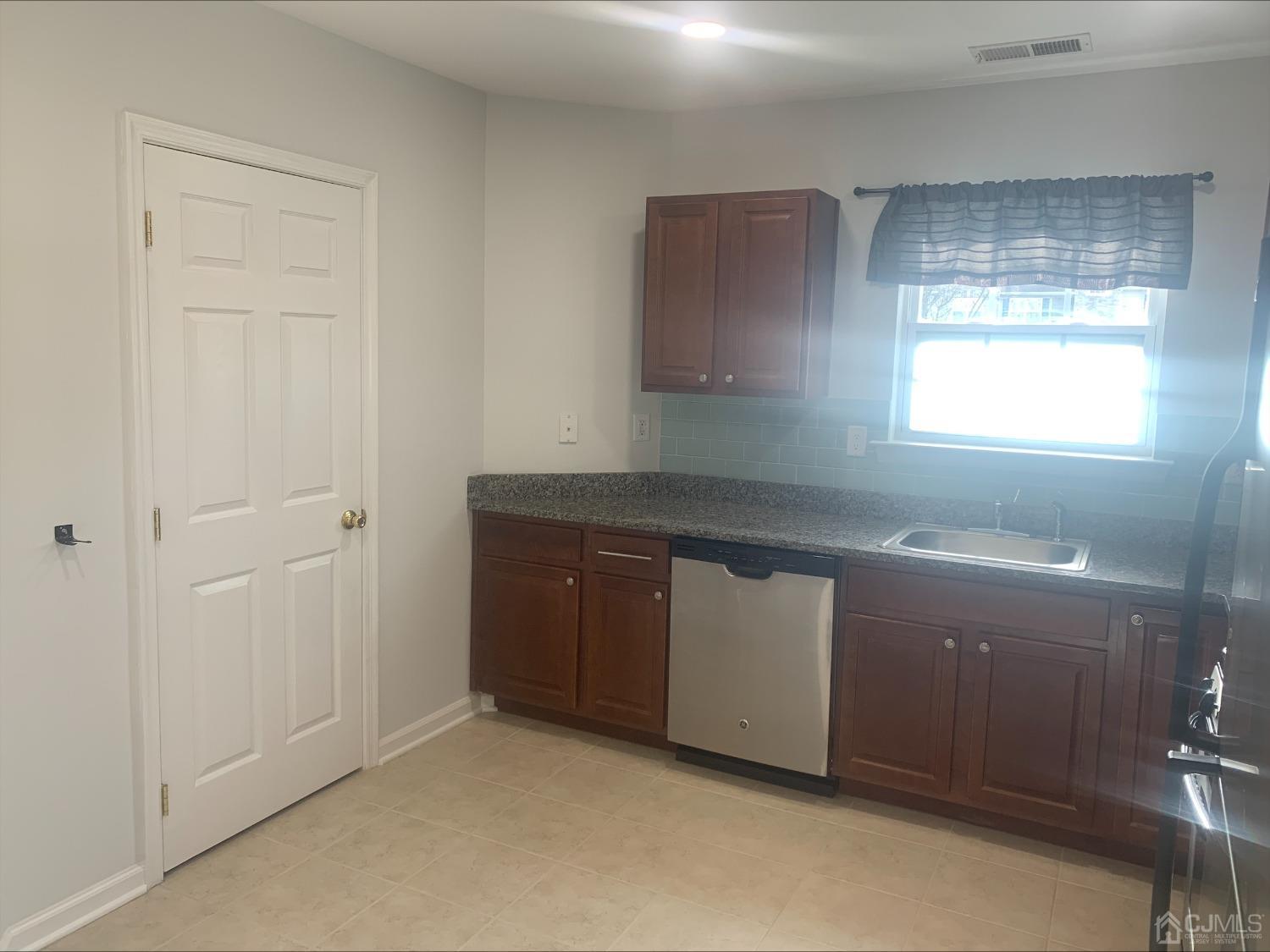 1156 Morning Glory Drive, Monroe Township, New Jersey image 4