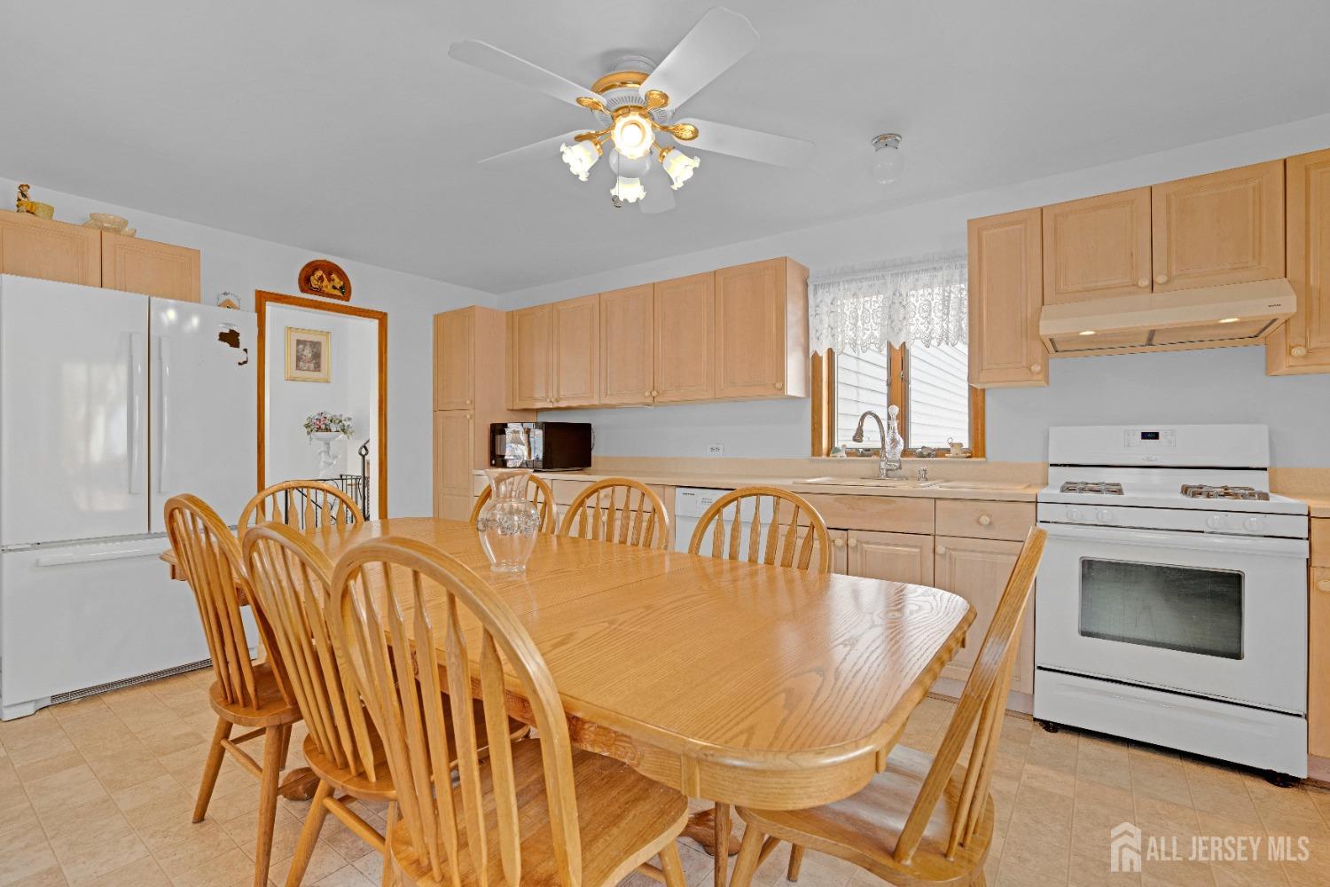 623 Holly Lane, North Brunswick, New Jersey image 12