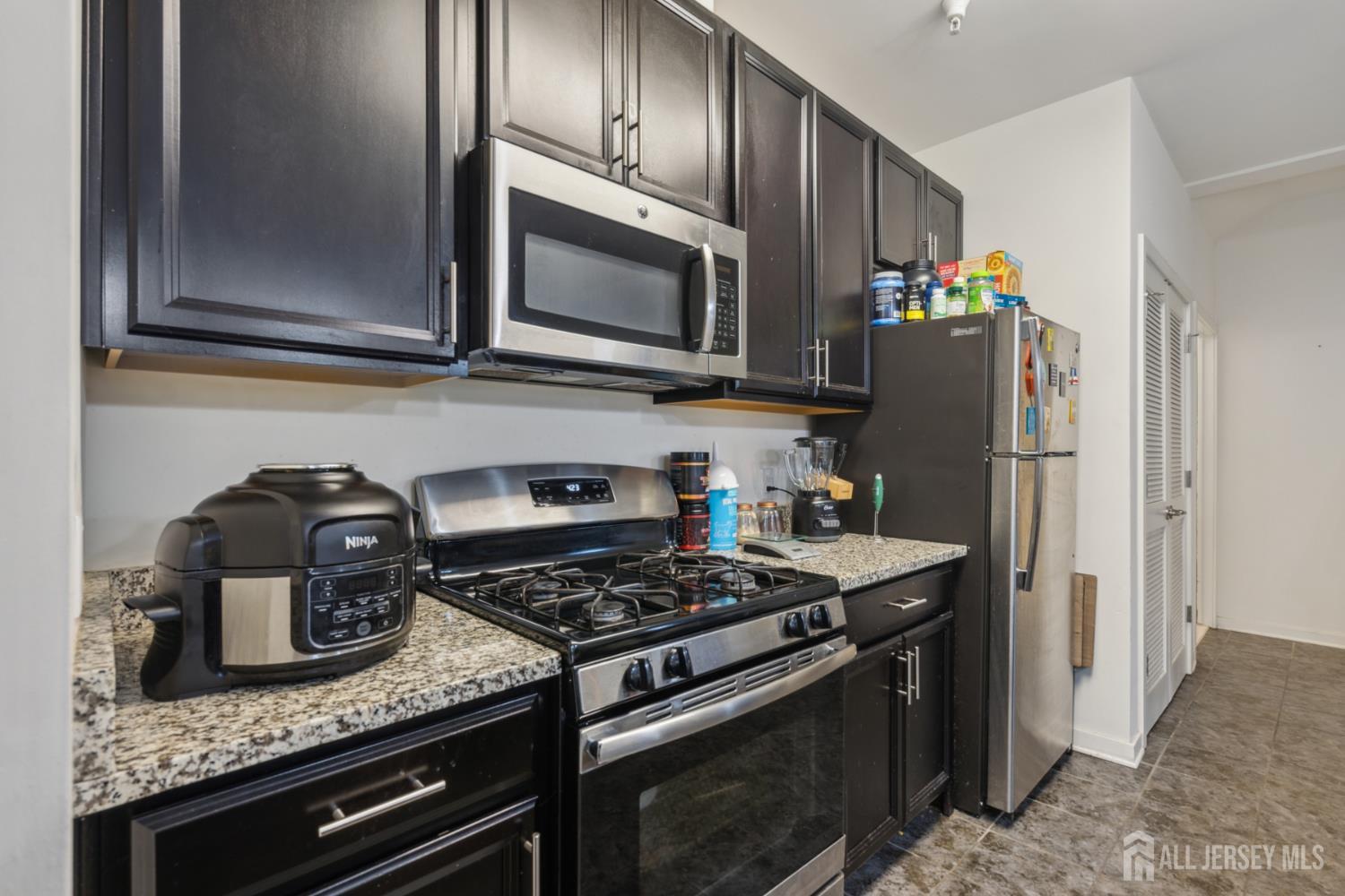350 S Broad Street #305, Trenton, New Jersey image 13