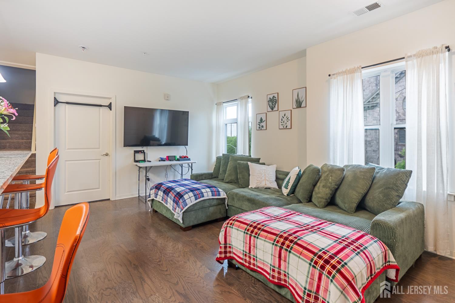 350 S Broad Street #305, Trenton, New Jersey image 6