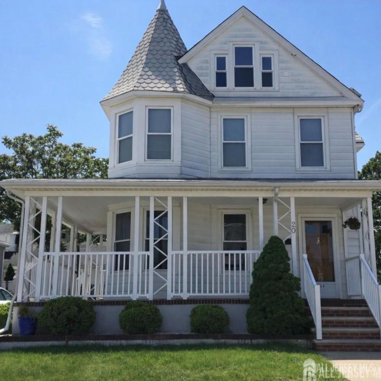 Photo 1 of 10 — 20 Stephen Street, South River, NJ 08882
