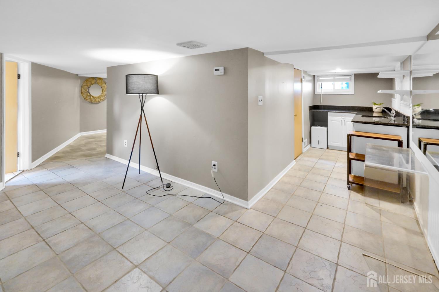 369 N Main Street, Milltown, New Jersey image 33