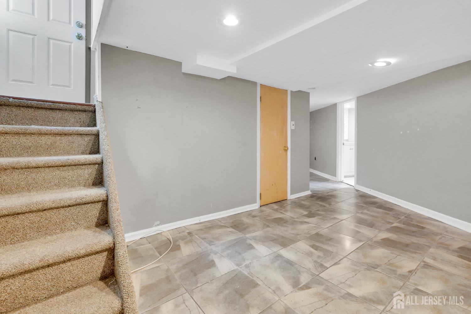 369 N Main Street, Milltown, New Jersey image 31