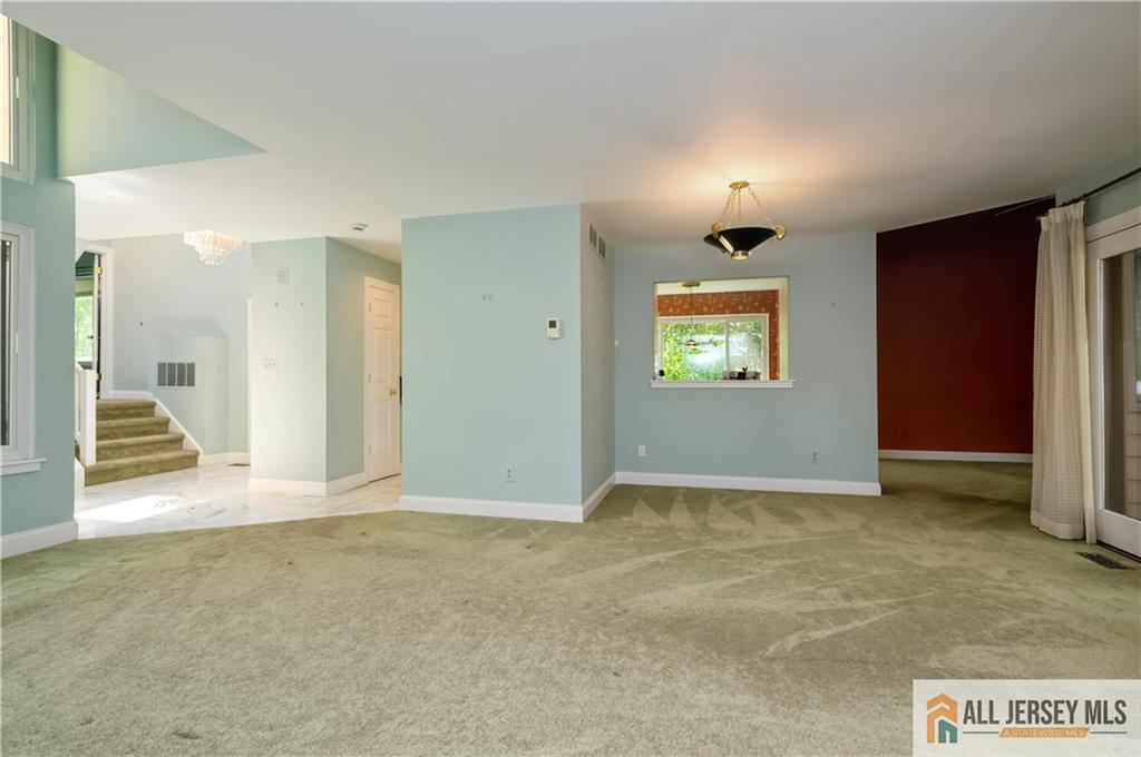 130 Sayre Drive, Plainsboro, New Jersey image 9