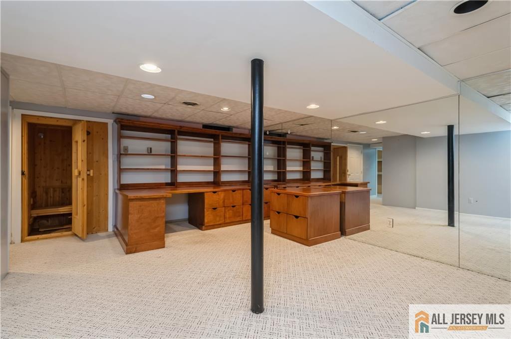 130 Sayre Drive, Plainsboro, New Jersey image 33