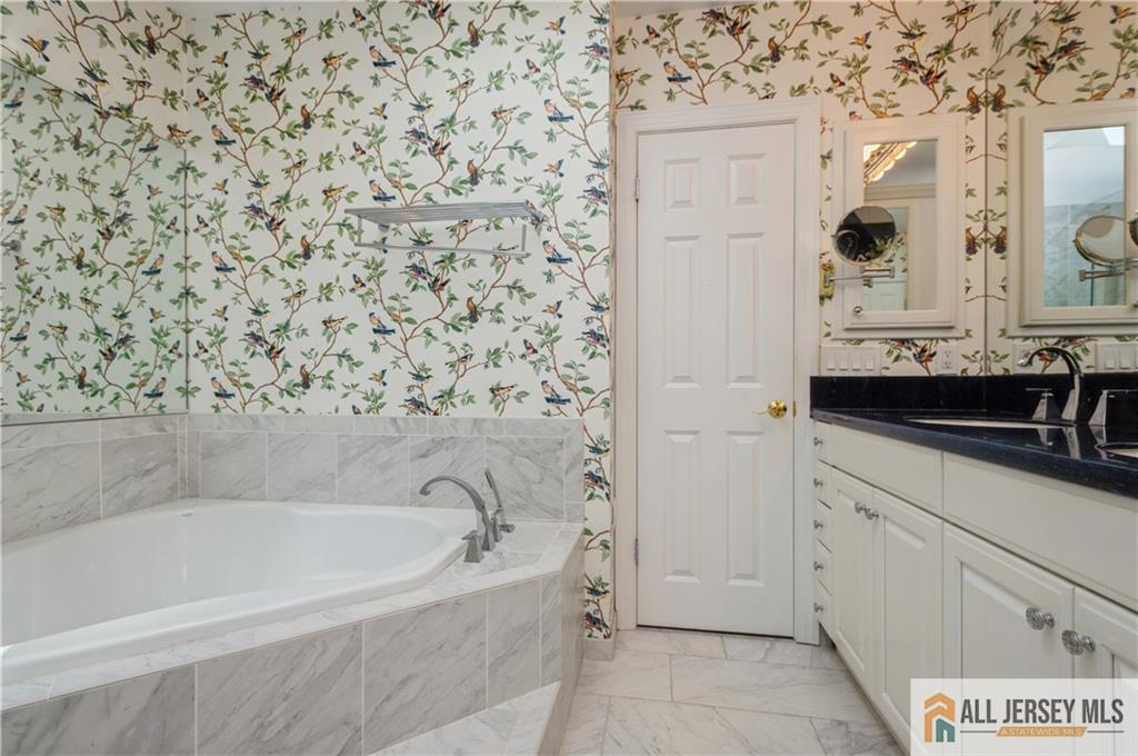 130 Sayre Drive, Plainsboro, New Jersey image 23