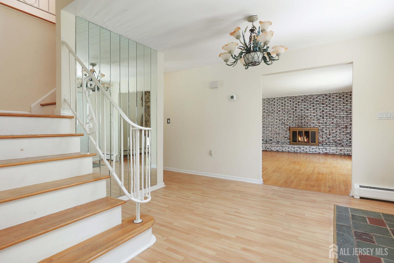 25 Briarwood Drive, Old Bridge, New Jersey image 6