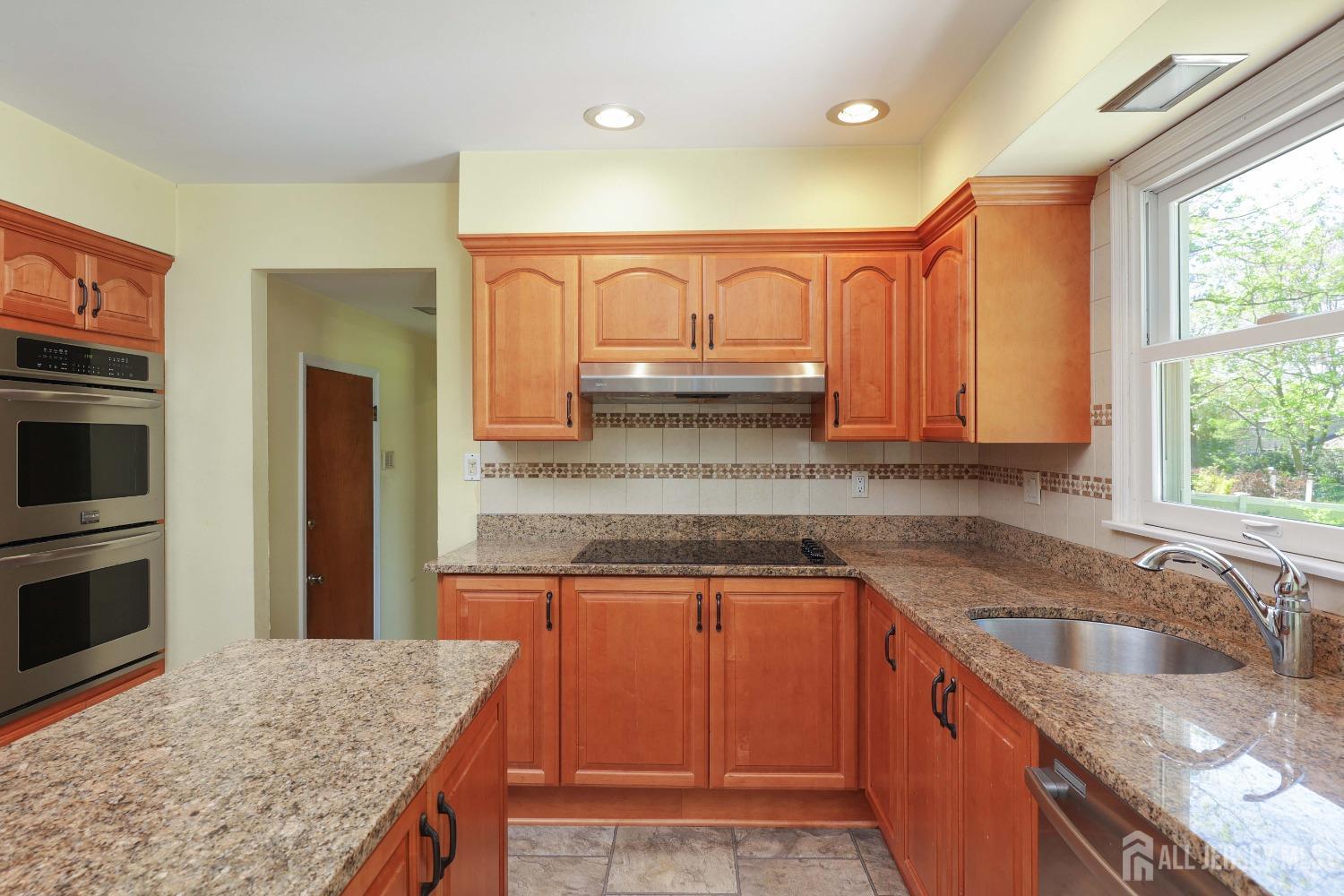 25 Briarwood Drive, Old Bridge, New Jersey image 14