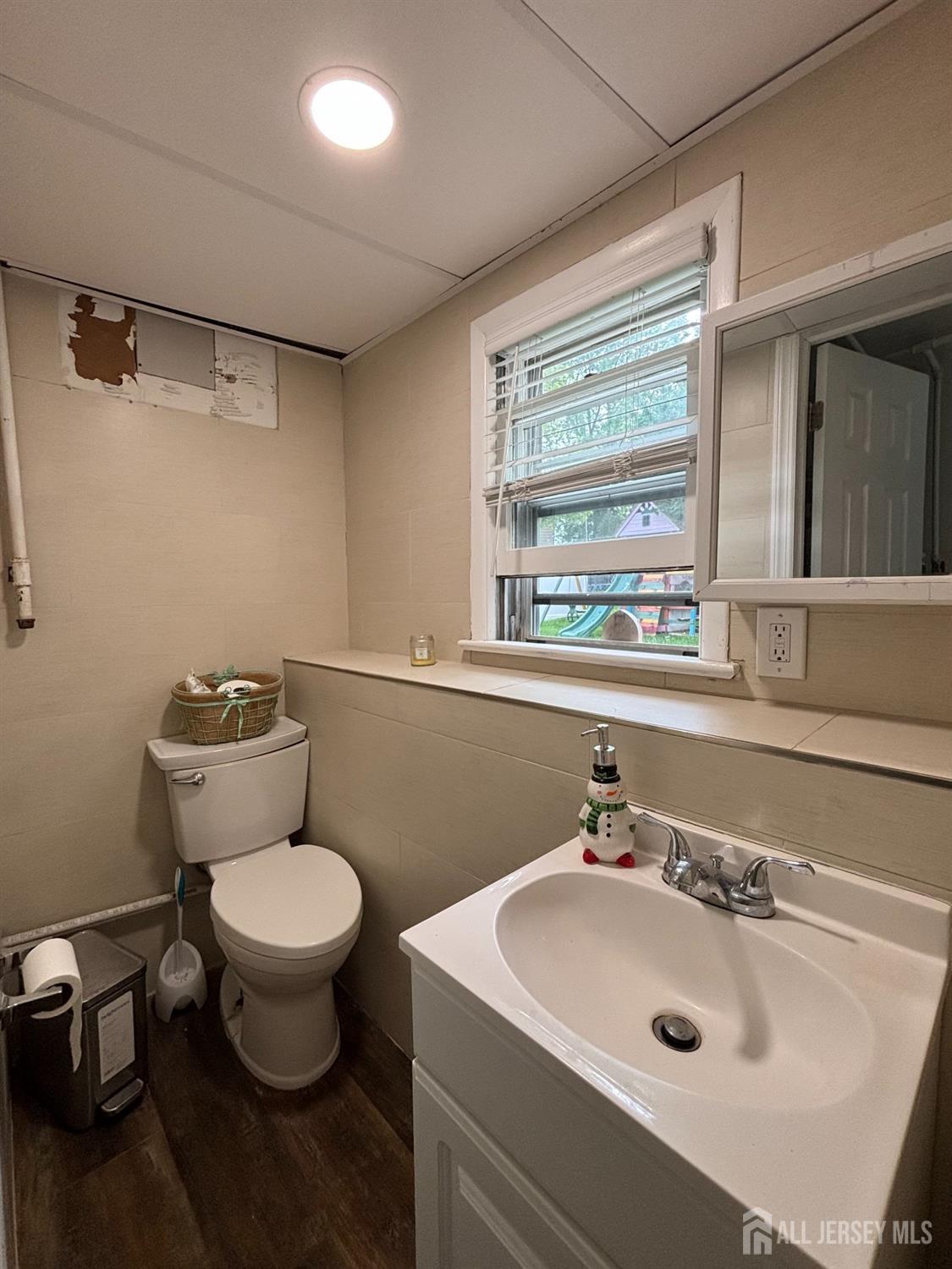 11 Monush Street, South River, New Jersey image 18