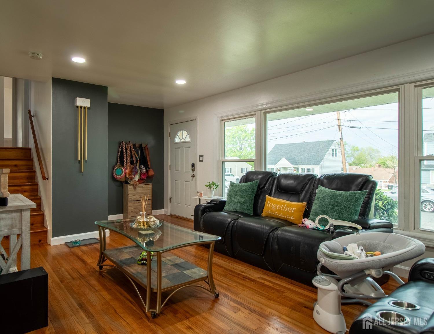 11 Monush Street, South River, New Jersey image 6