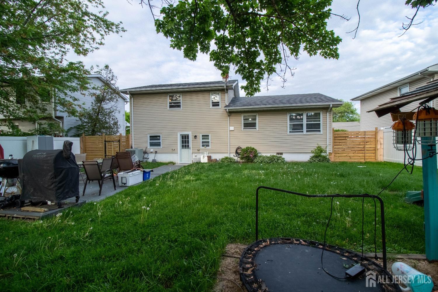 11 Monush Street, South River, New Jersey image 22