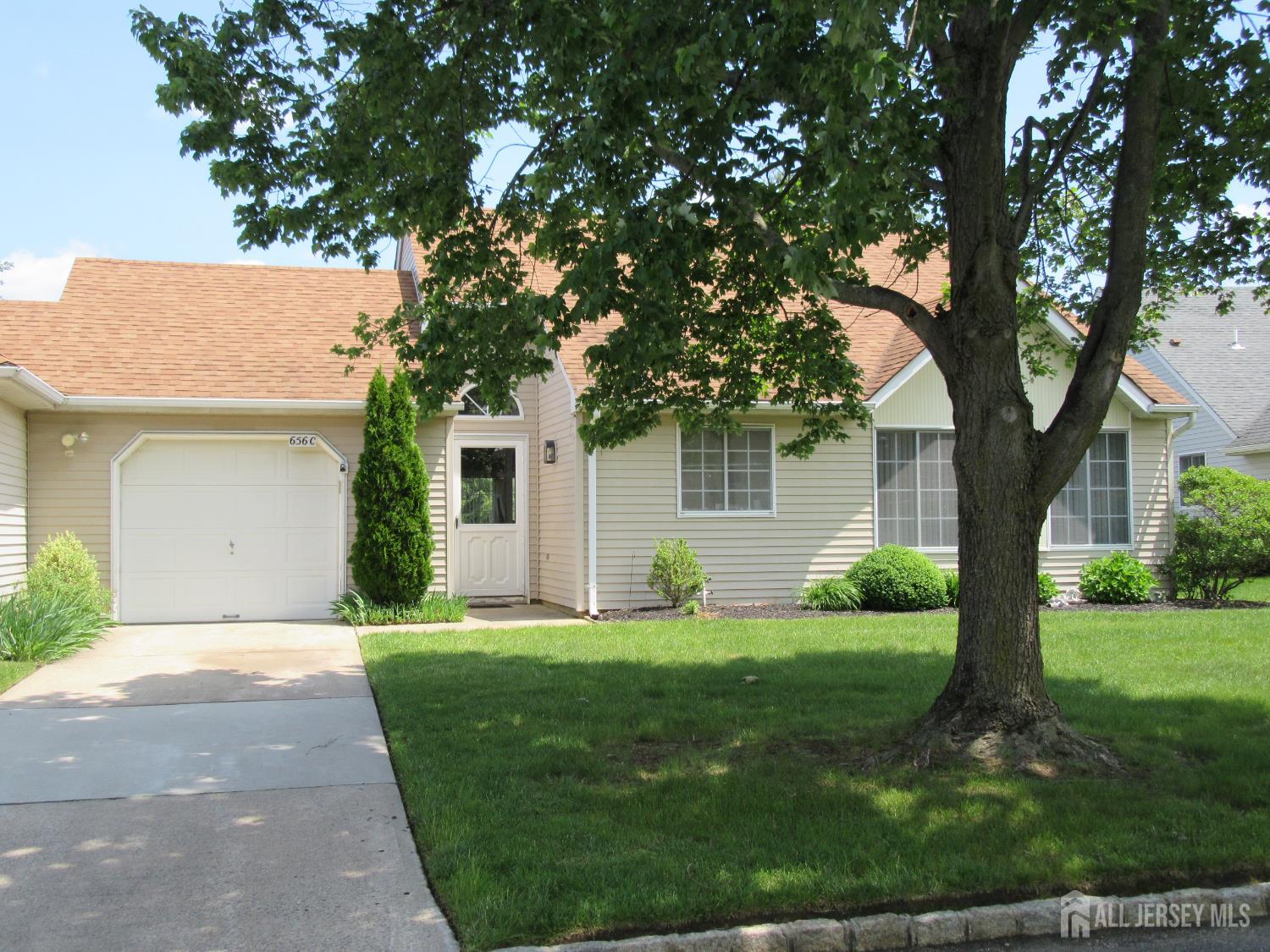 656 Nutley Drive #C, Monroe Township, New Jersey image 1