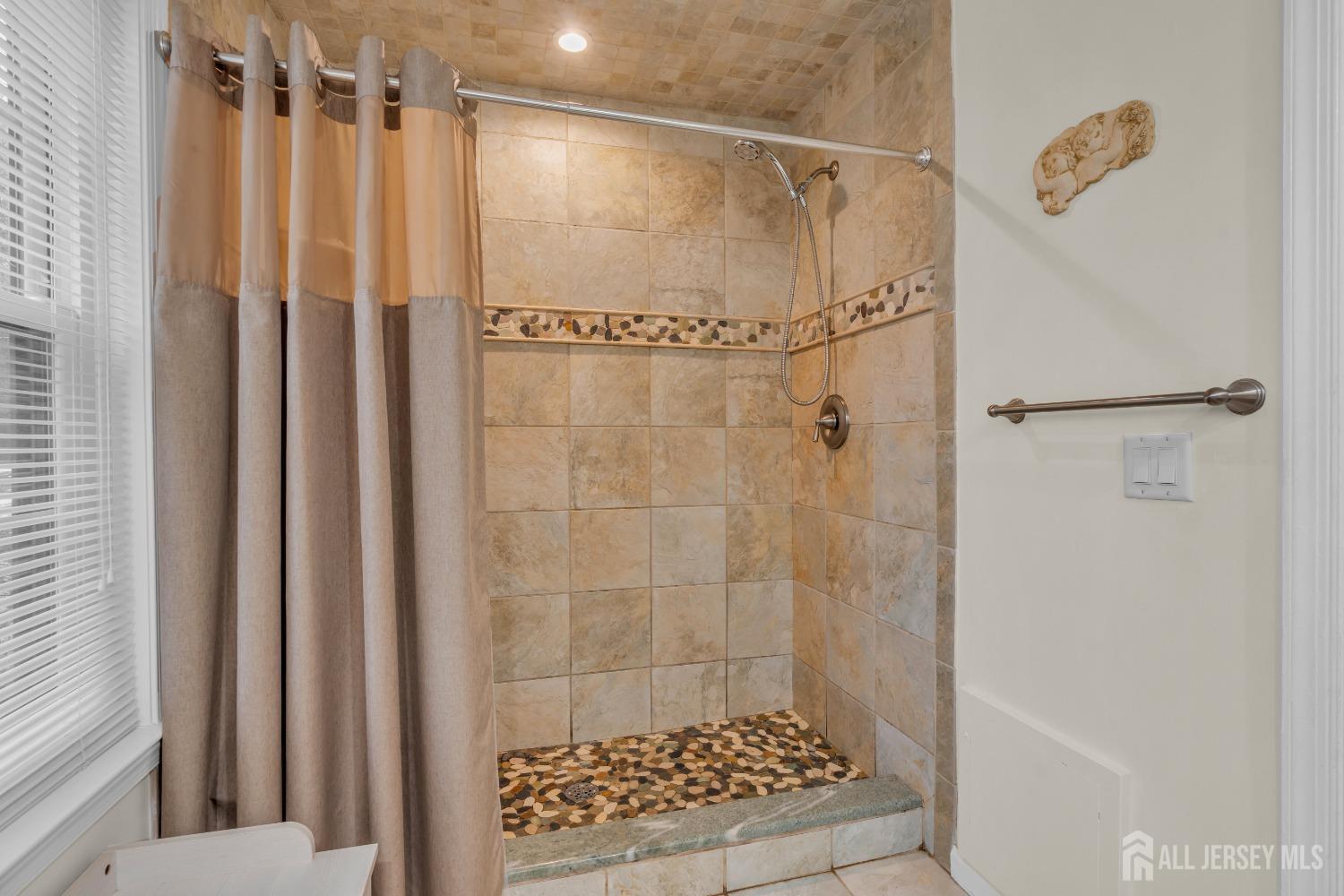 2804 Ridgefield Court, Helmetta, New Jersey image 17