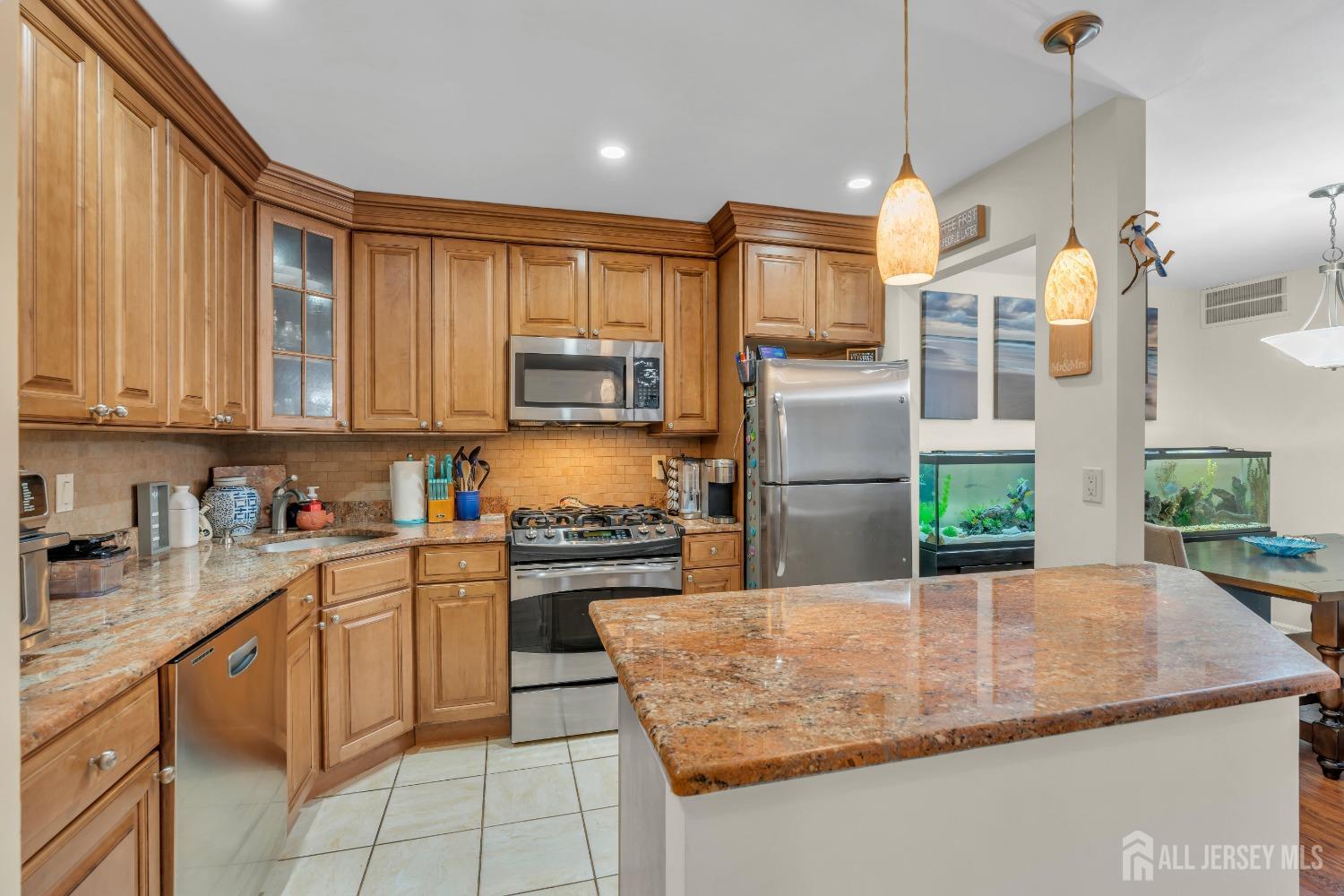 2804 Ridgefield Court, Helmetta, New Jersey image 8
