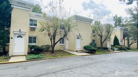 21 Lake Avenue Unit 4A, East Brunswick, NJ 08816 - MLS#: 2503333R