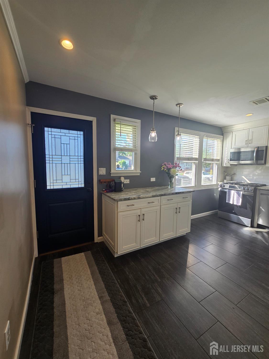 34 Barker Avenue, Eatontown, New Jersey image 13