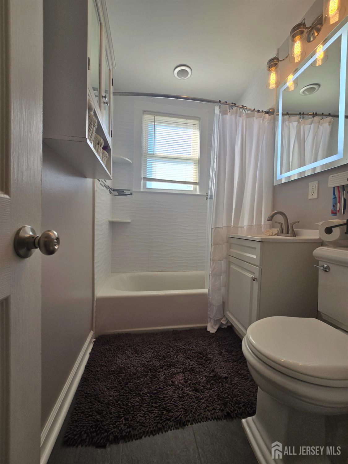 34 Barker Avenue, Eatontown, New Jersey image 15