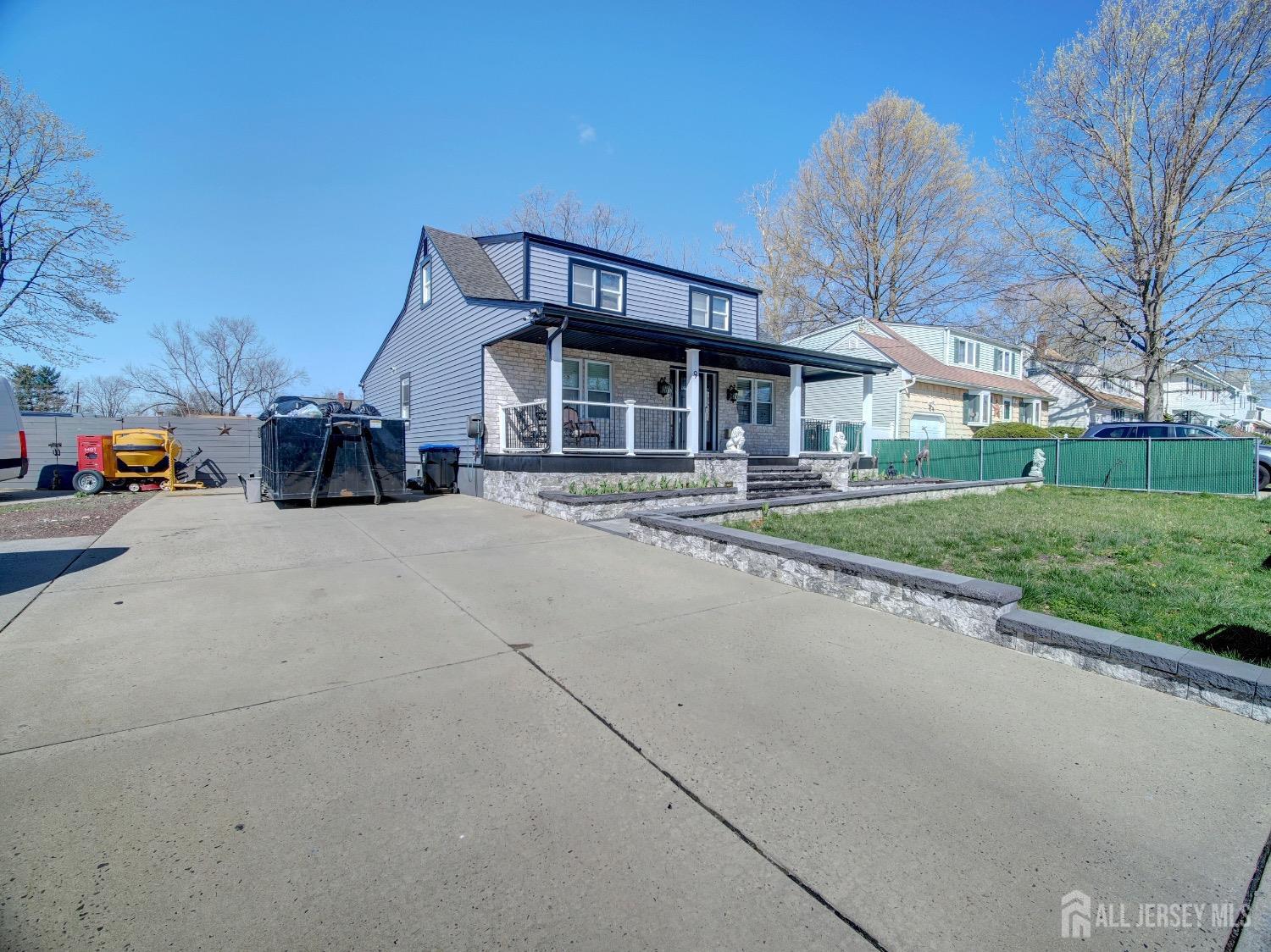 9 Ellwood Road, East Brunswick, New Jersey image 2