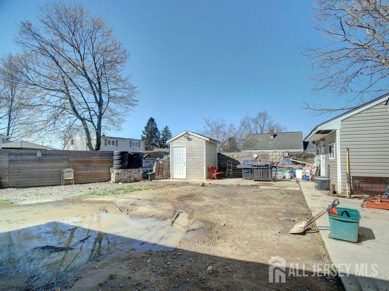 9 Ellwood Road, East Brunswick, New Jersey image 6