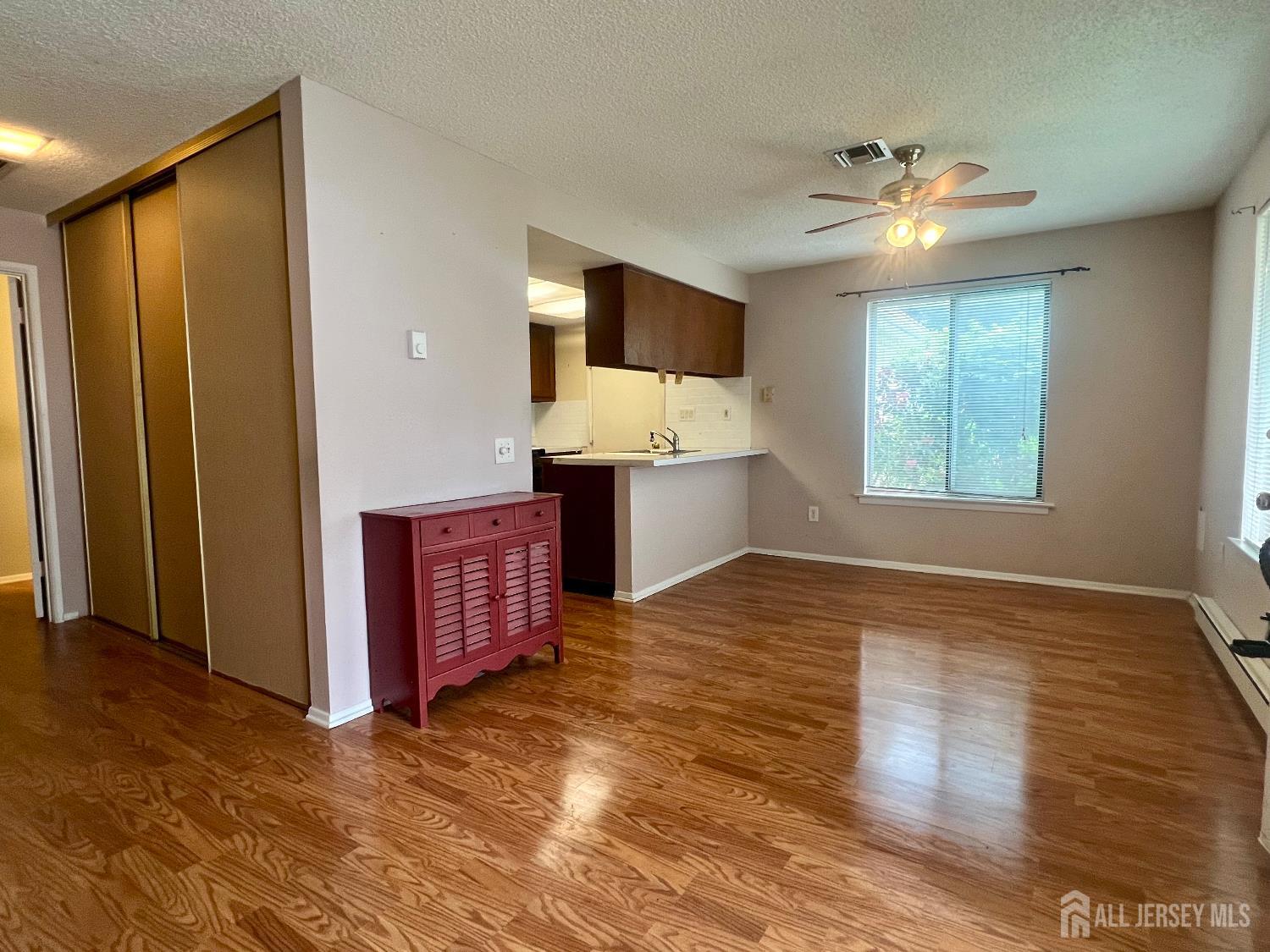 65 Essex Road, Monroe Township, New Jersey image 10