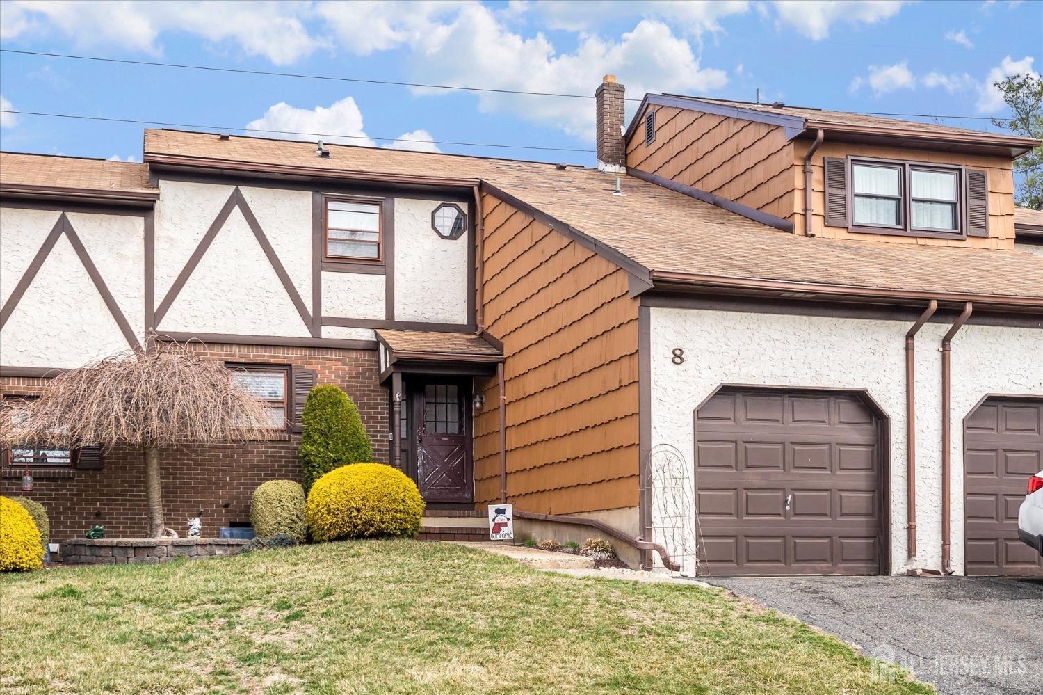 8 Canterbury Court, Sayreville, New Jersey image 1