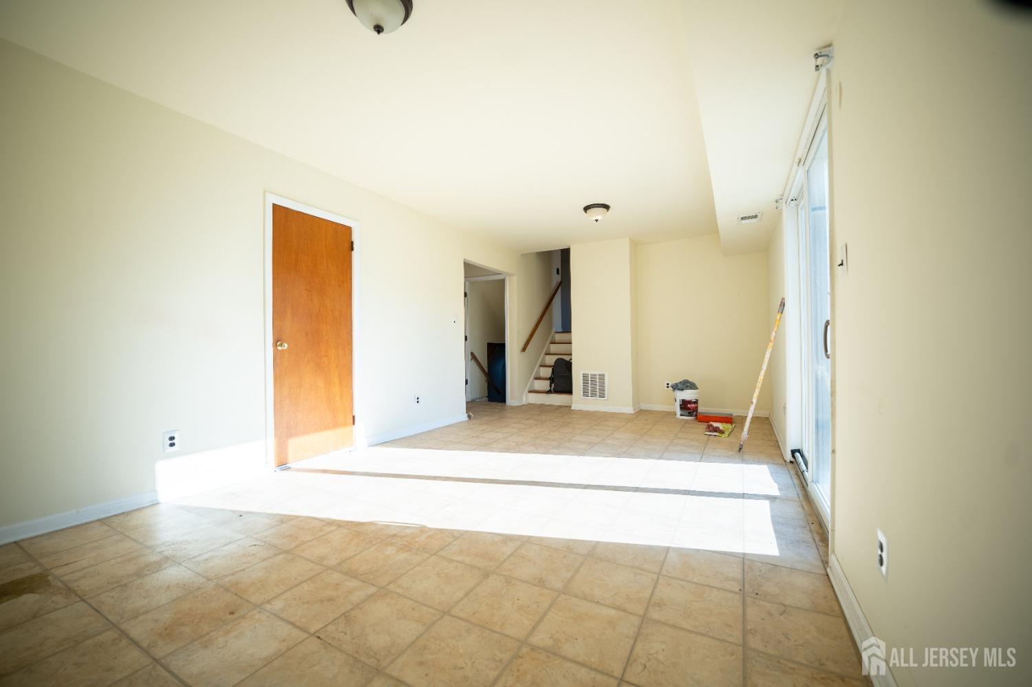 1055 Rudyard Drive, Perth Amboy, New Jersey image 34
