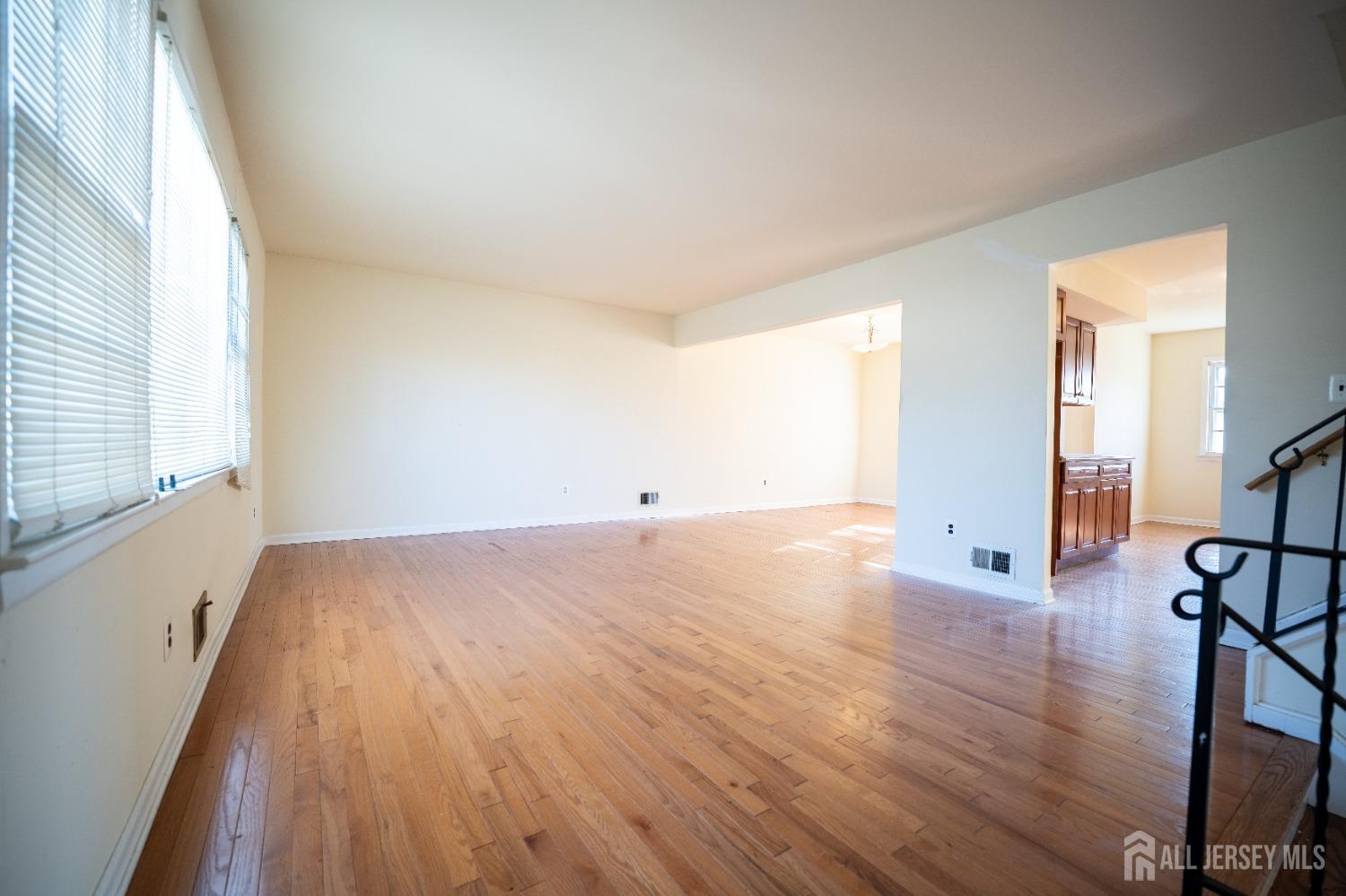 1055 Rudyard Drive, Perth Amboy, New Jersey image 25