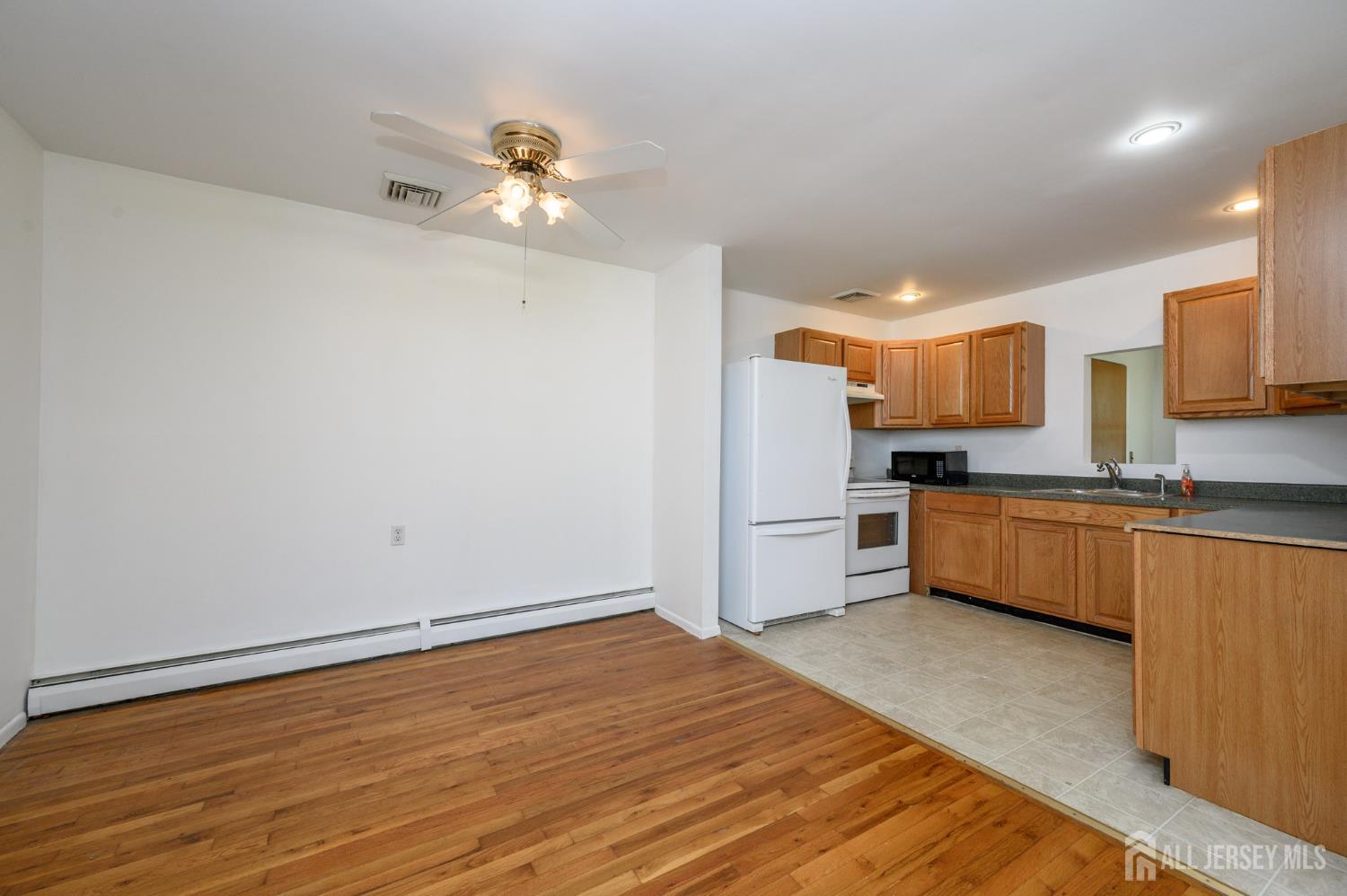 2333 Hovsons Boulevard, Toms River, New Jersey image 10